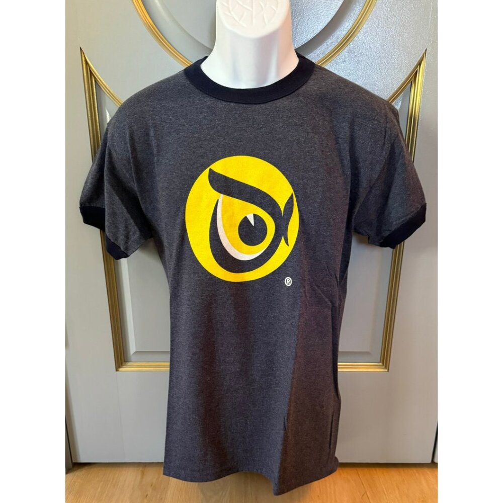 Iconic Wise Potato Chips Owl Eye Logo Ringer T-Shirt Size M